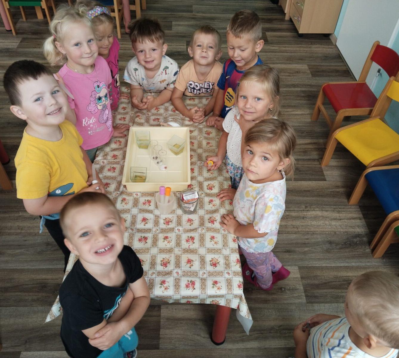 BROUČCI - HURÁ DO ŠKOLKY - 30