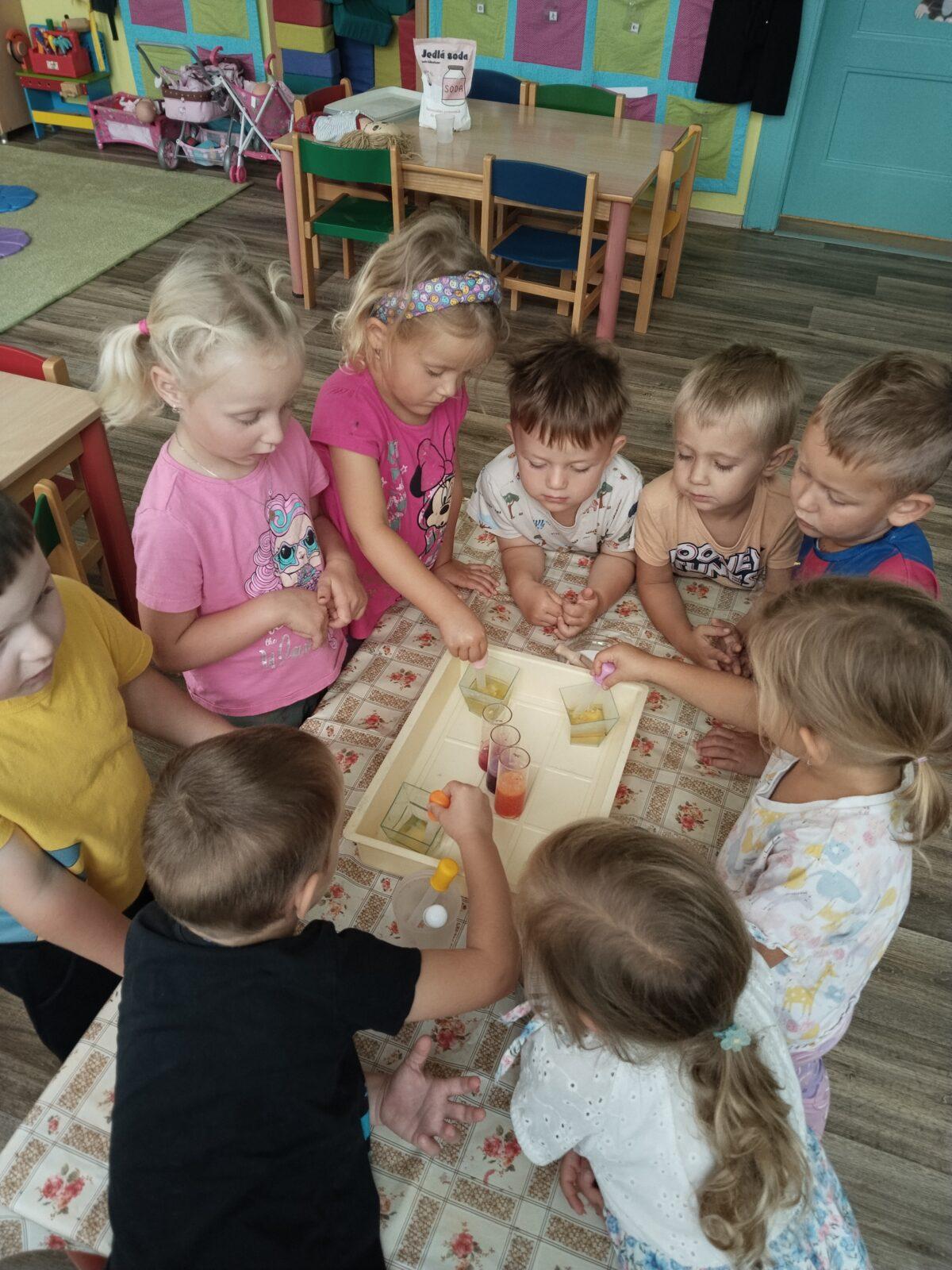 BROUČCI - HURÁ DO ŠKOLKY - 31