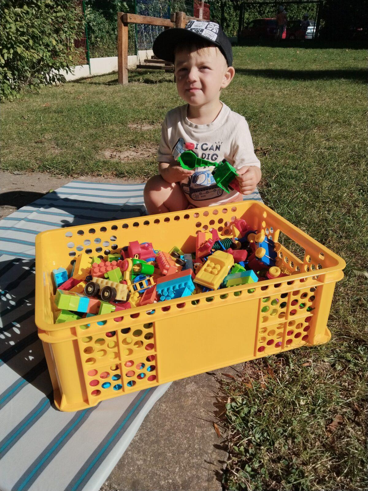 BROUČCI - HURÁ DO ŠKOLKY - 46