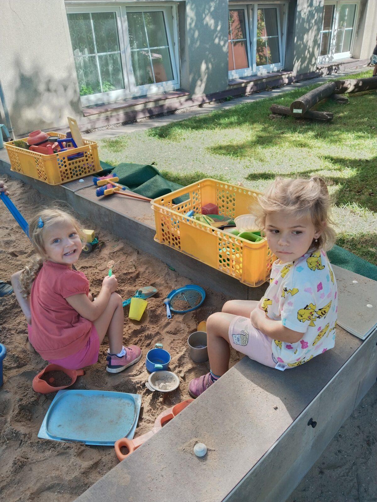 BROUČCI - HURÁ DO ŠKOLKY - 47