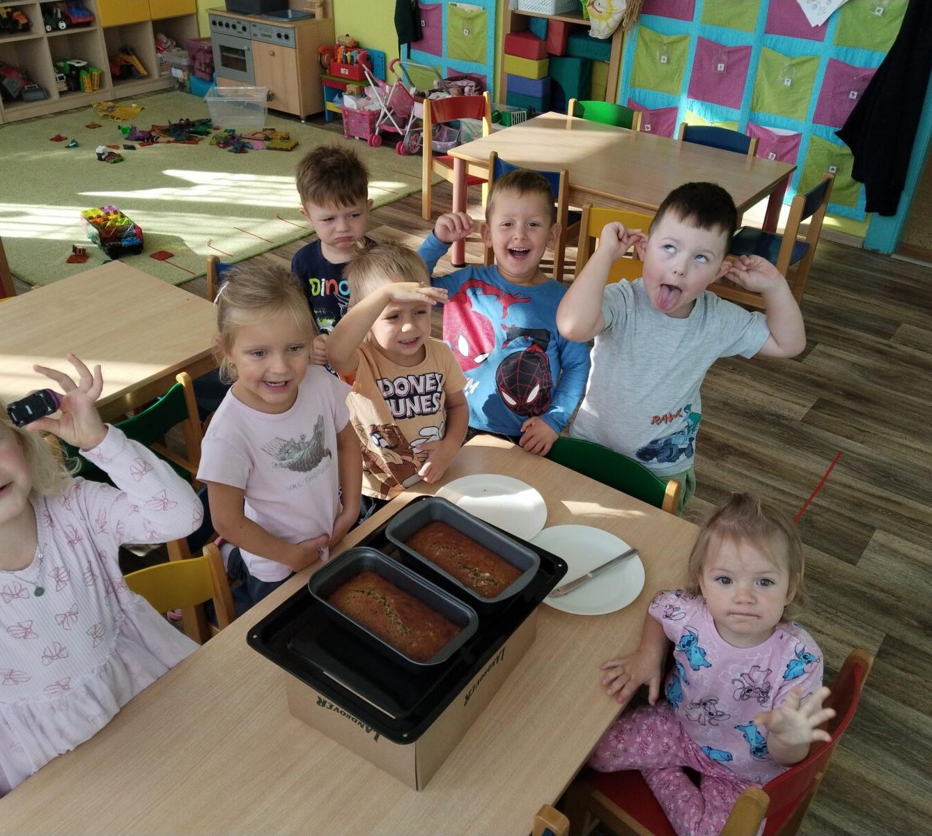 BROUČCI - HURÁ DO ŠKOLKY - 77