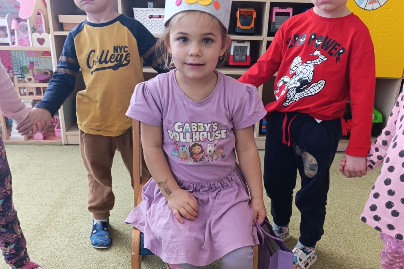 slavíme: karlička měla narozeniny