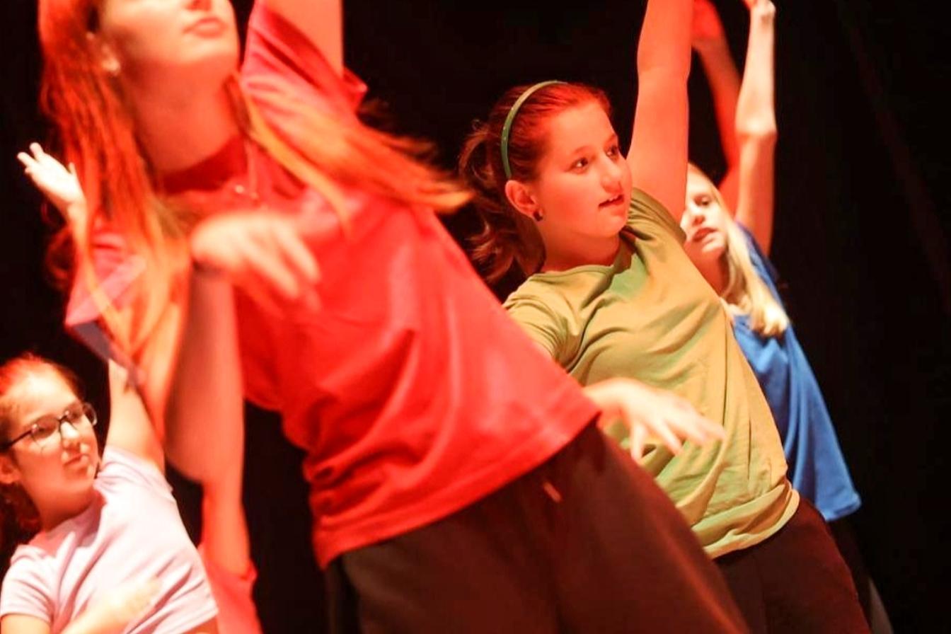 22. 11. Tanc-IK jako host celovečerního představení