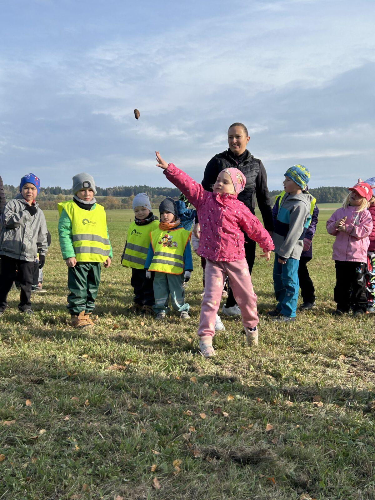 POUŠTĚNÍ DRAKA - 22