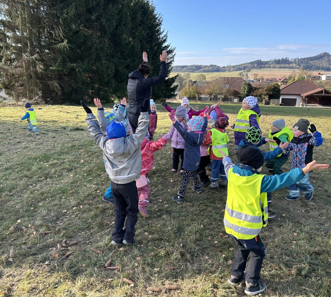 POUŠTĚNÍ DRAKA - 28