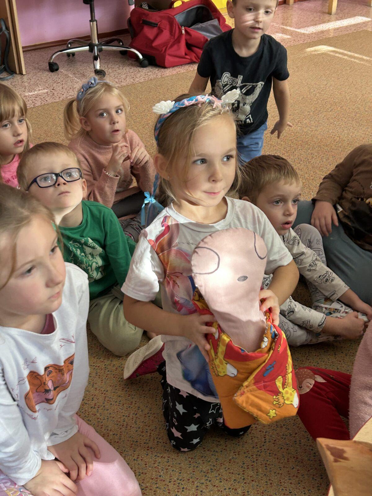 VZDĚLÁVACÍ PROGRAM - USPÁVÁNÍ BROUČKŮ - 51