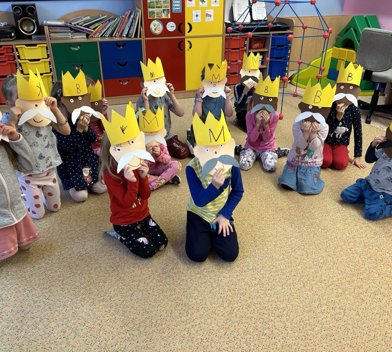 SOVIČKY: NA NOVÝ ROK O SLEPIČÍ KROK - 19