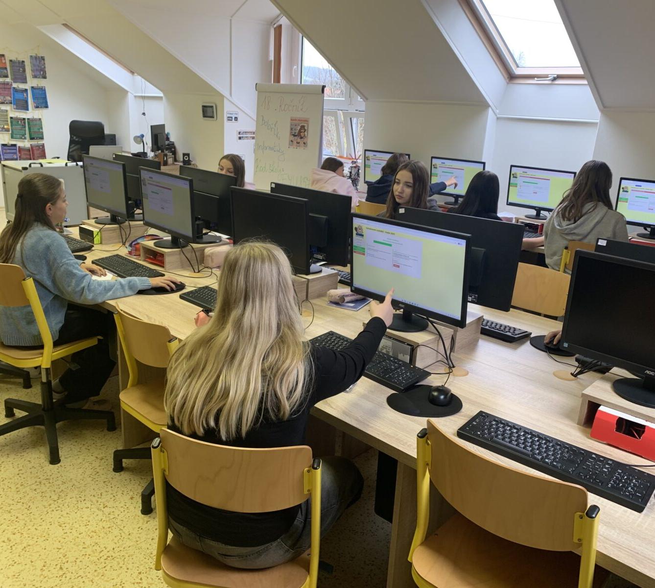 Bobřík informatiky - 4