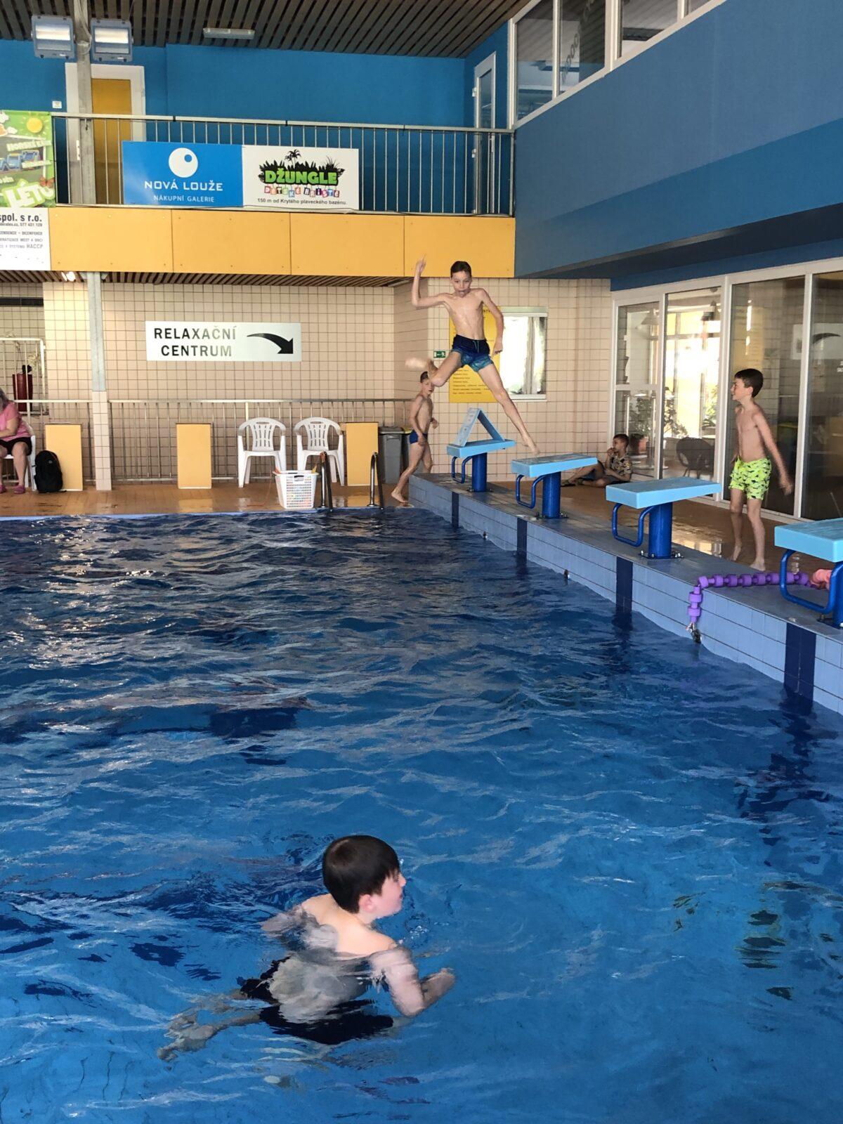 Poslední lekce plavání - 2. a 3. tř. - 5