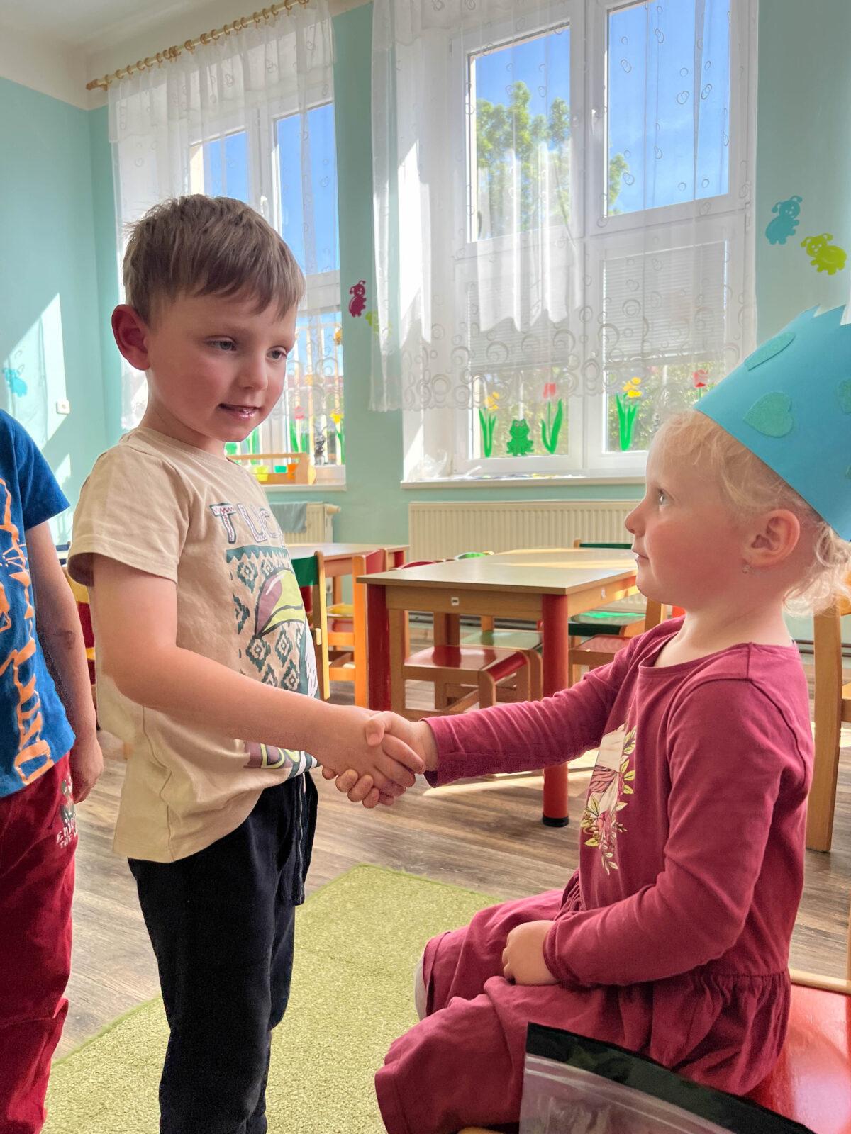 SLAVÍME: ESTERKA MĚLA NAROZENINY - 11