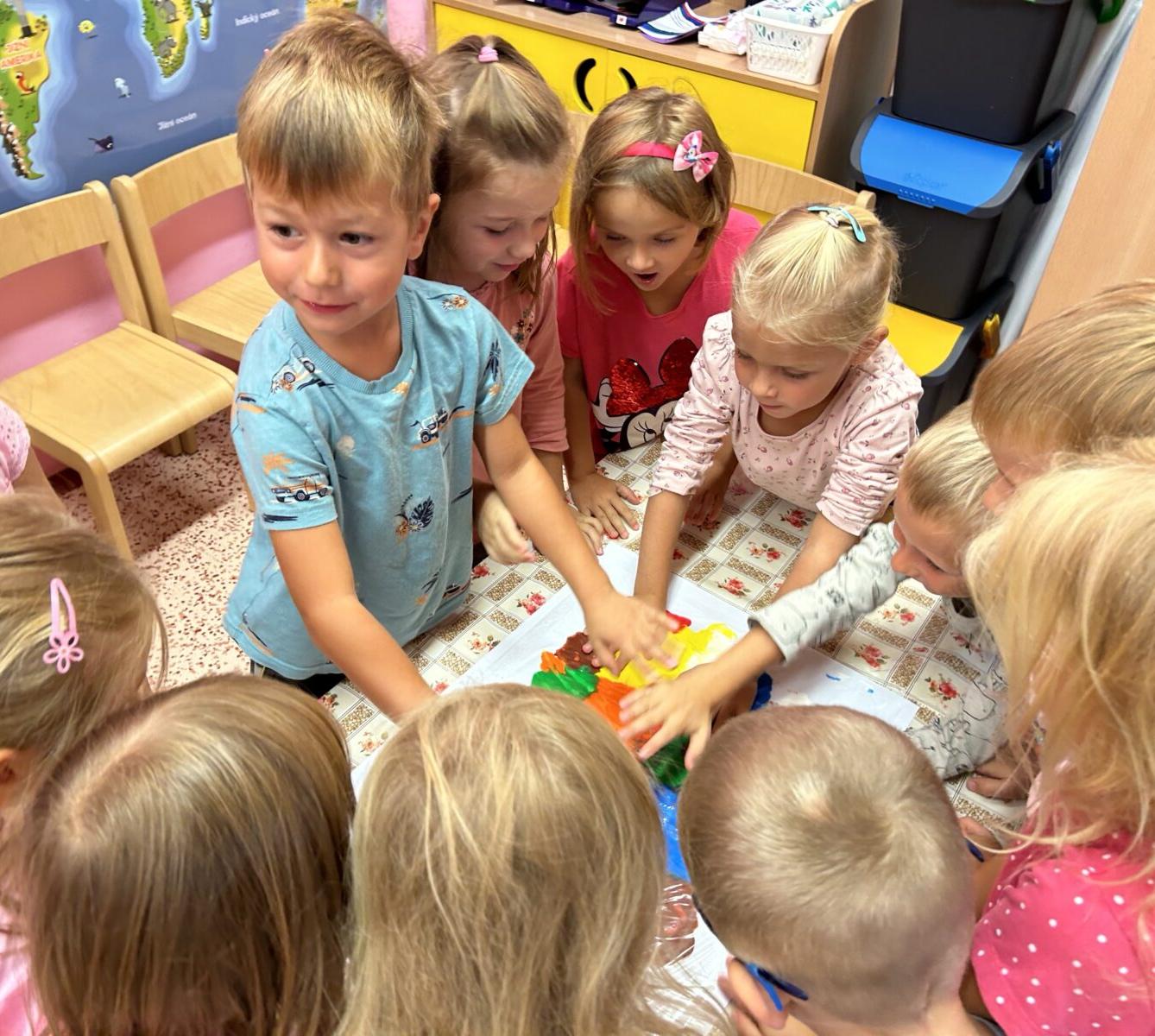 SOVIČKY: ,,MOJE MÍSTO VE ŠKOLCE" - 17