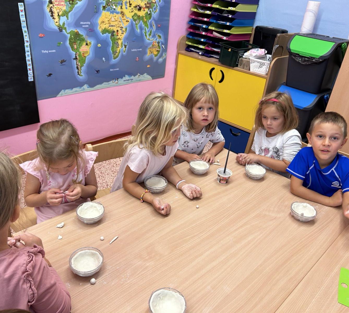 SOVIČKY: ,,ČAS JABLÍČKOVÉ VŮNĚ" - 17