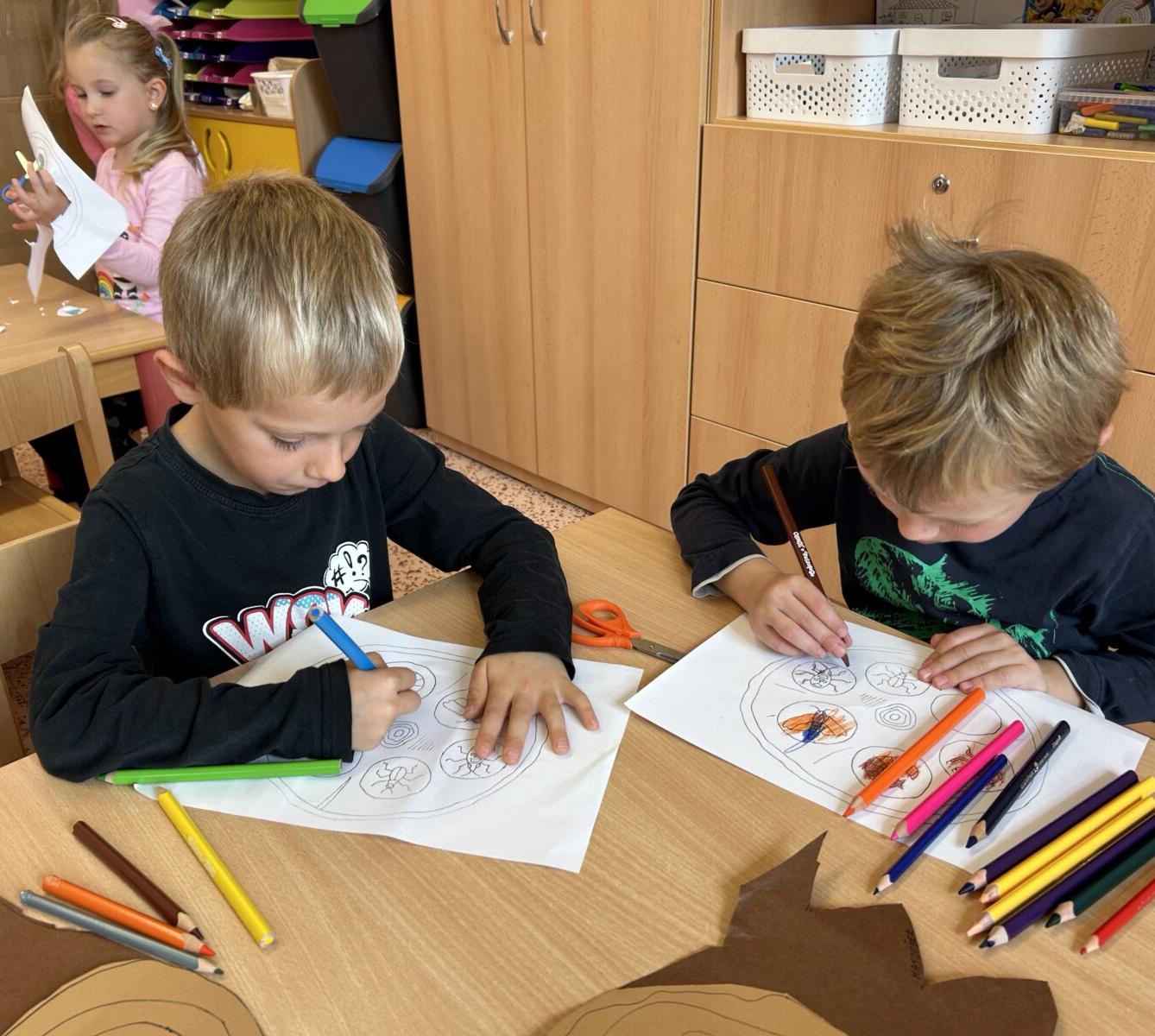 SOVIČKY: LESNÍ HRÁTKY SE ZVÍŘÁTKY - 32