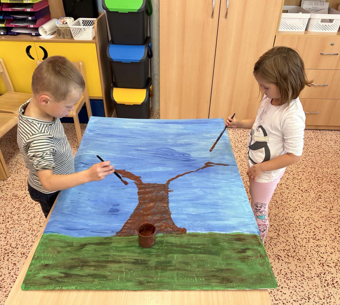 SOVIČKY: LISTÍ ŽLOUTNE, POLETUJE - 22