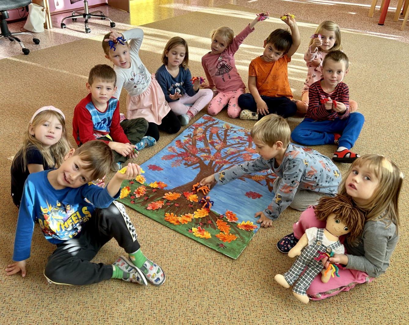 SOVIČKY: LISTÍ ŽLOUTNE, POLETUJE - 46