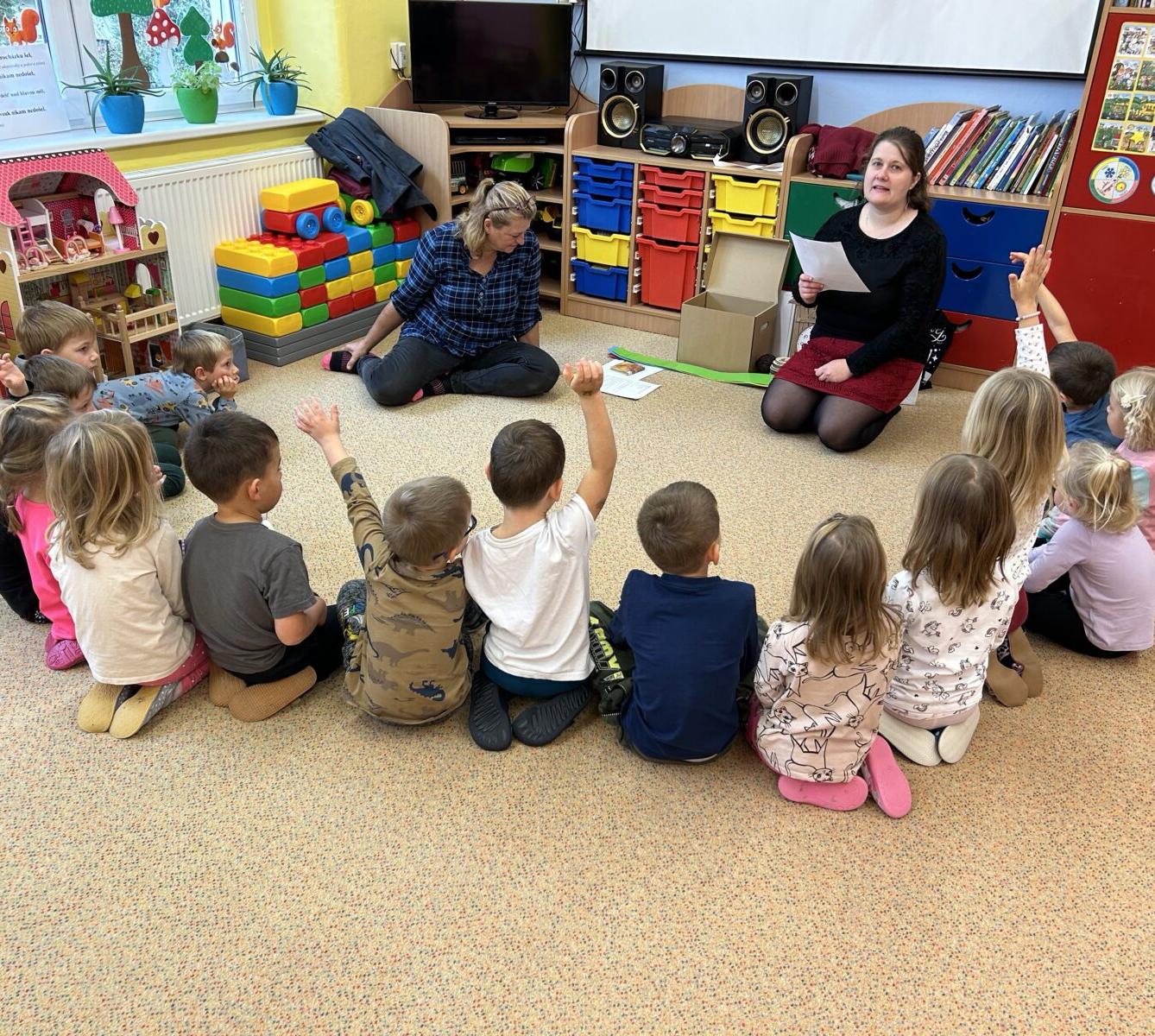 PROGRAM S KNIHOVNICEMI PRO DĚTI - 1