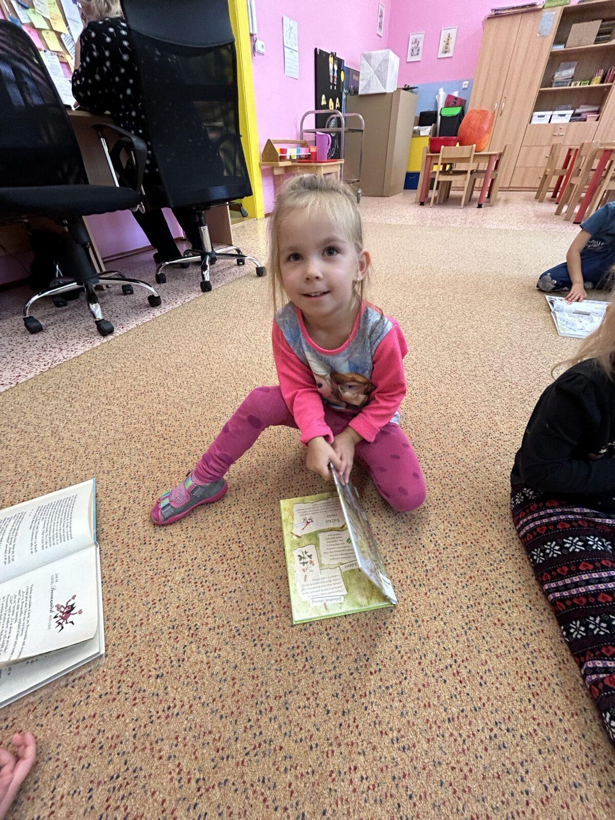 PROGRAM S KNIHOVNICEMI PRO DĚTI - 34