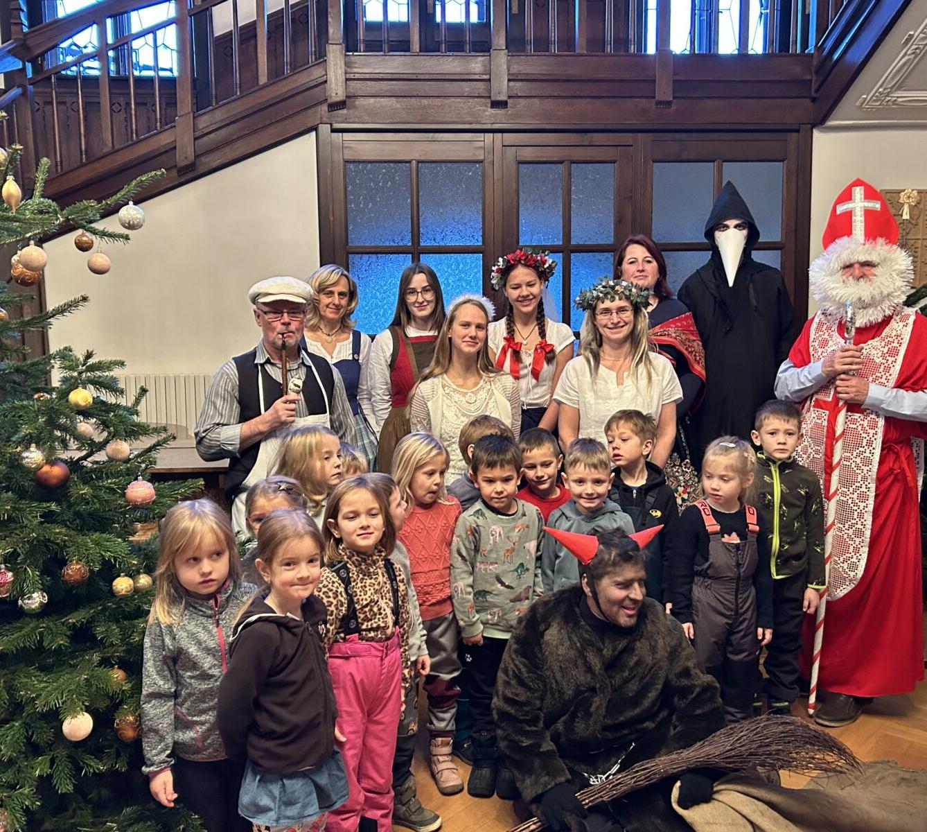 NÁVŠTĚVA MUZEA - VÁNOČNÍ TRADICE - 26