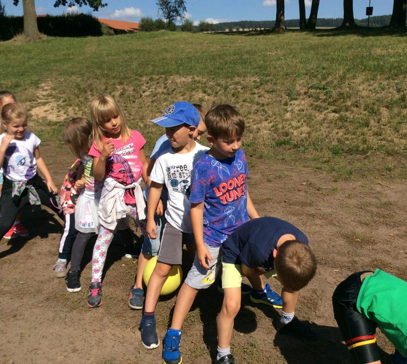 ZÁŘÍ - 2. ODDĚLENÍ - 19