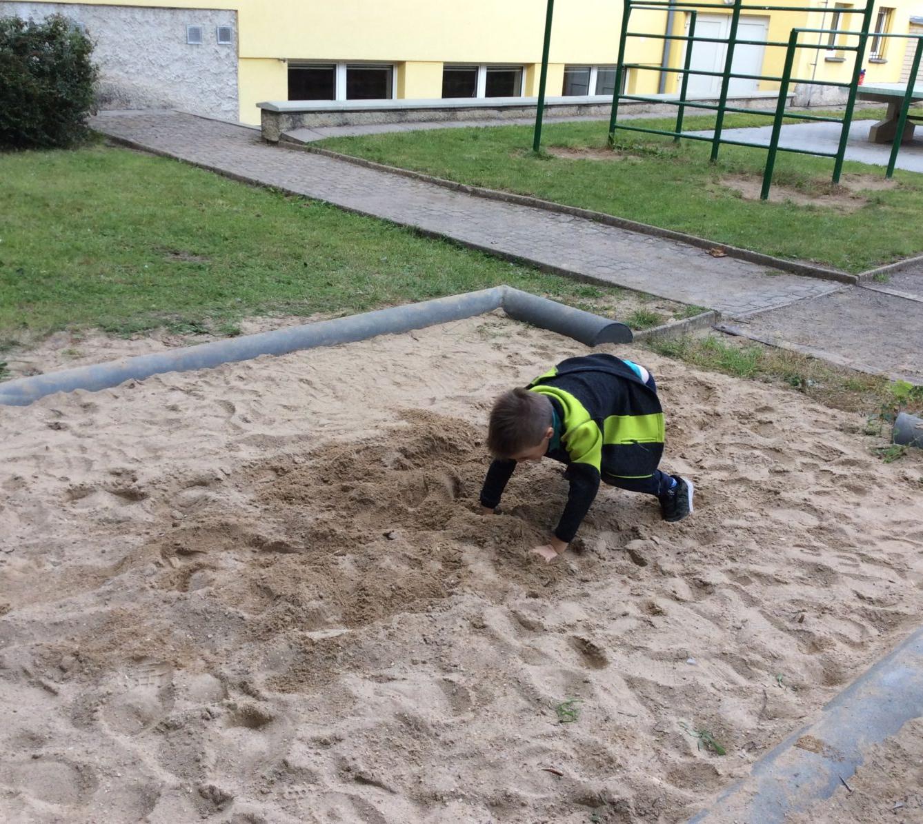 ZÁŘÍ - 2. ODDĚLENÍ - 88