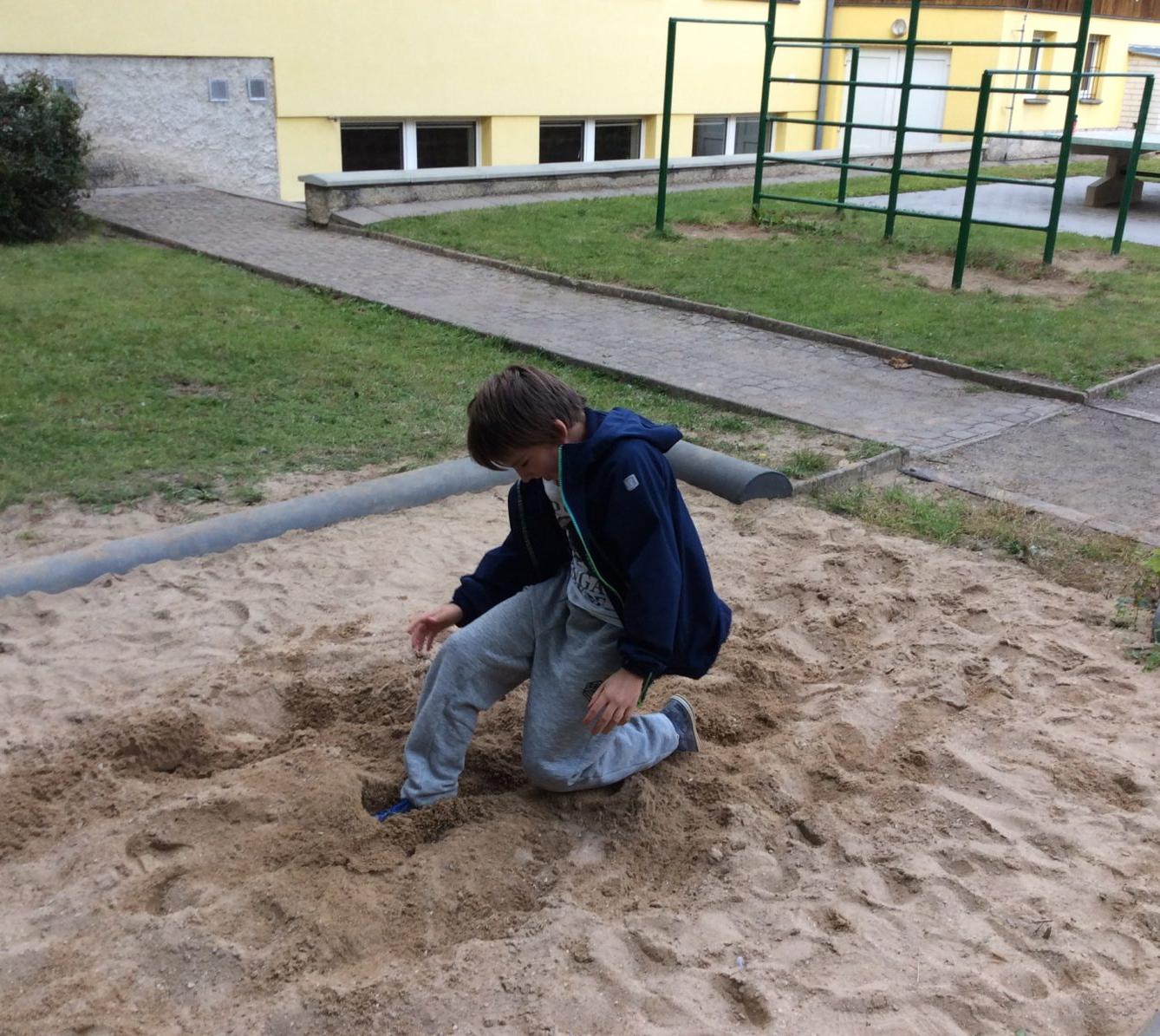 ZÁŘÍ - 2. ODDĚLENÍ - 92