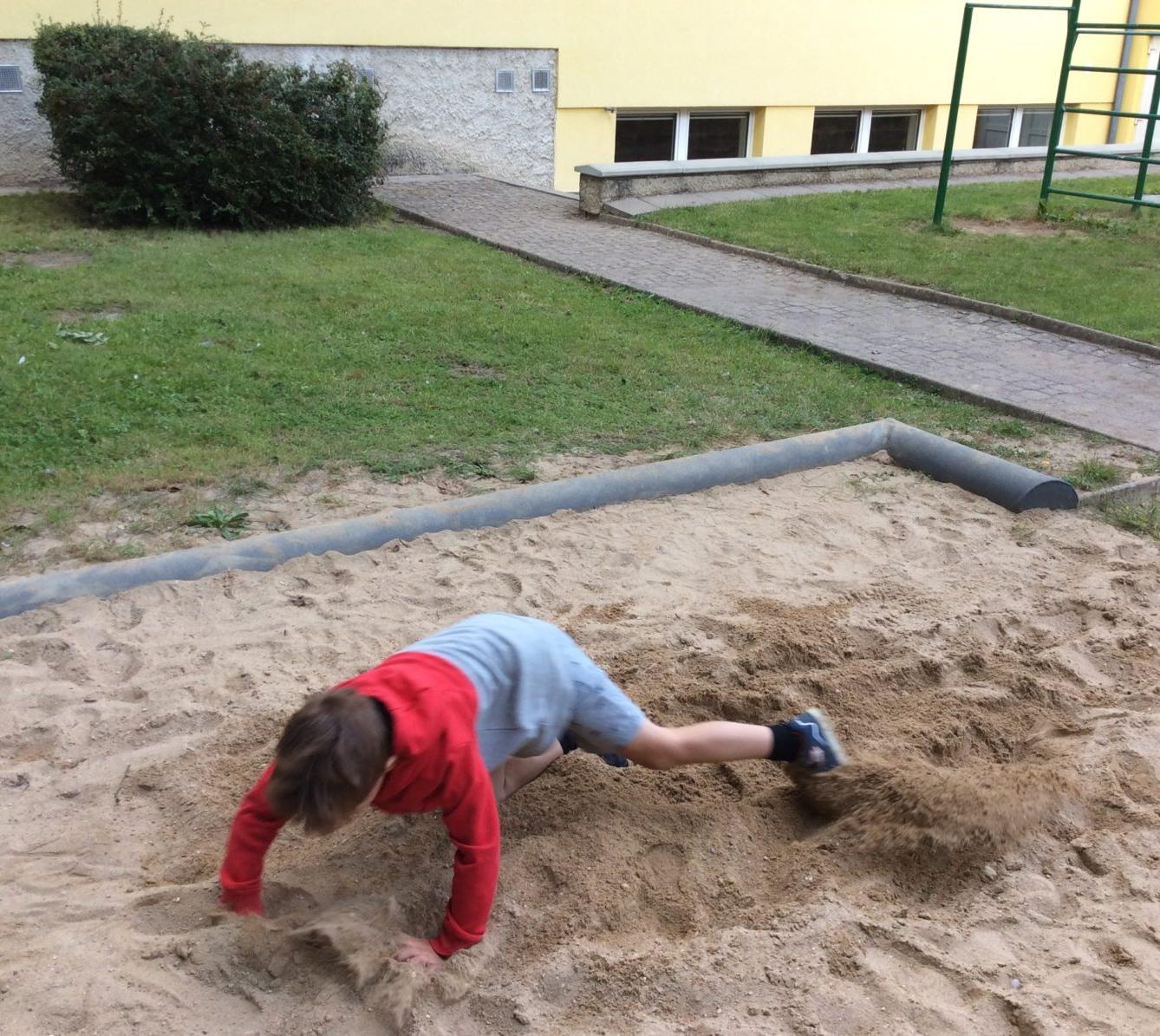 ZÁŘÍ - 2. ODDĚLENÍ - 95