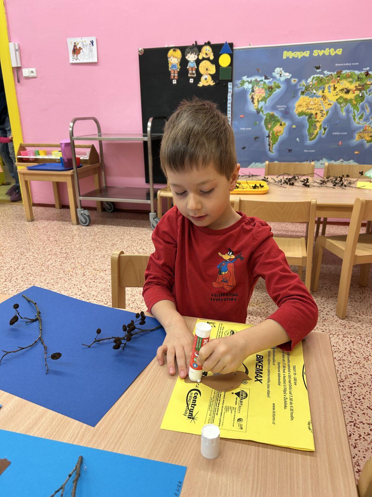 SOVIČKY: ,,CO DĚLAJÍ ZVÍŘATA V ZIMĚ" - 24