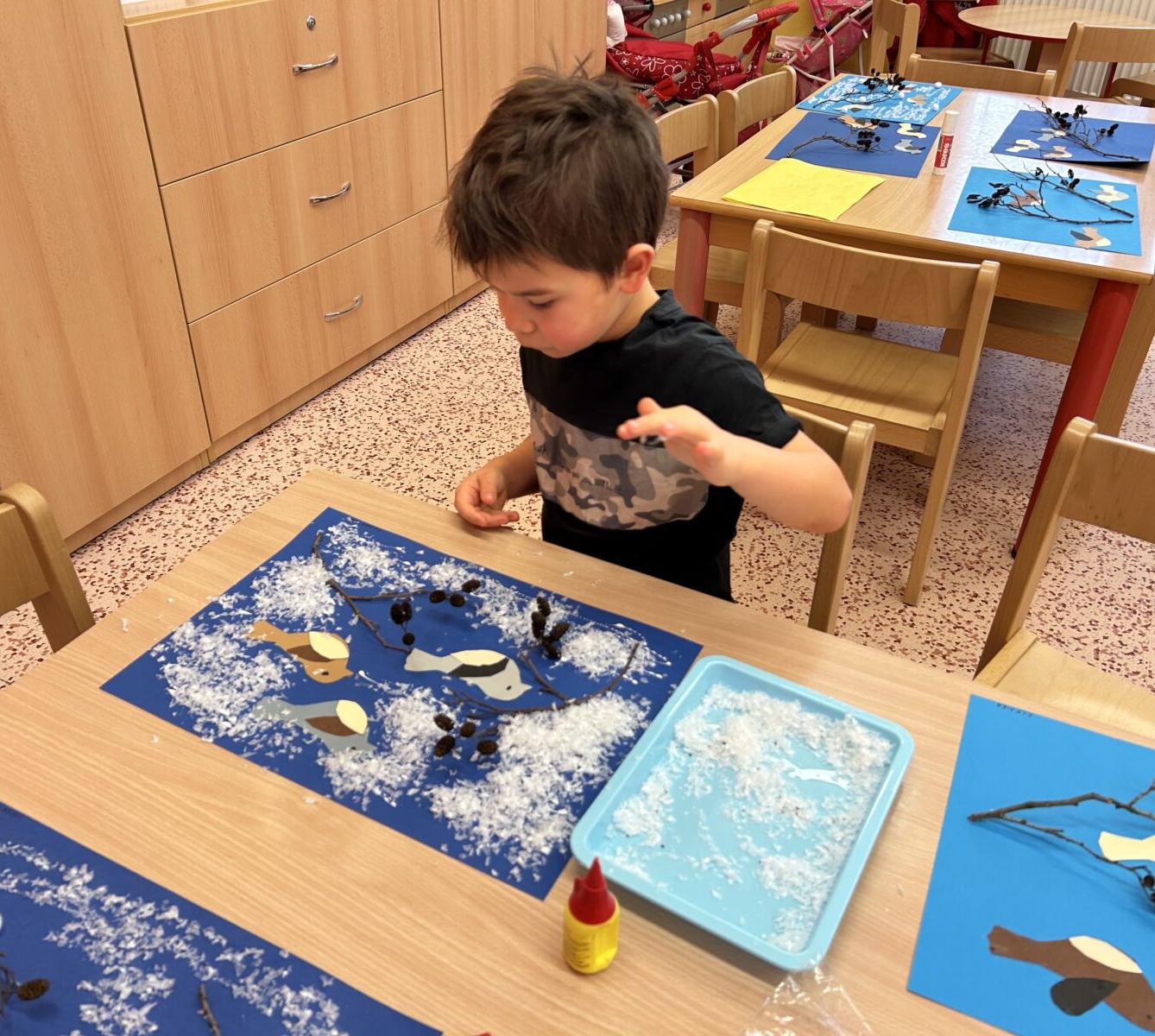 SOVIČKY: ,,CO DĚLAJÍ ZVÍŘATA V ZIMĚ" - 30