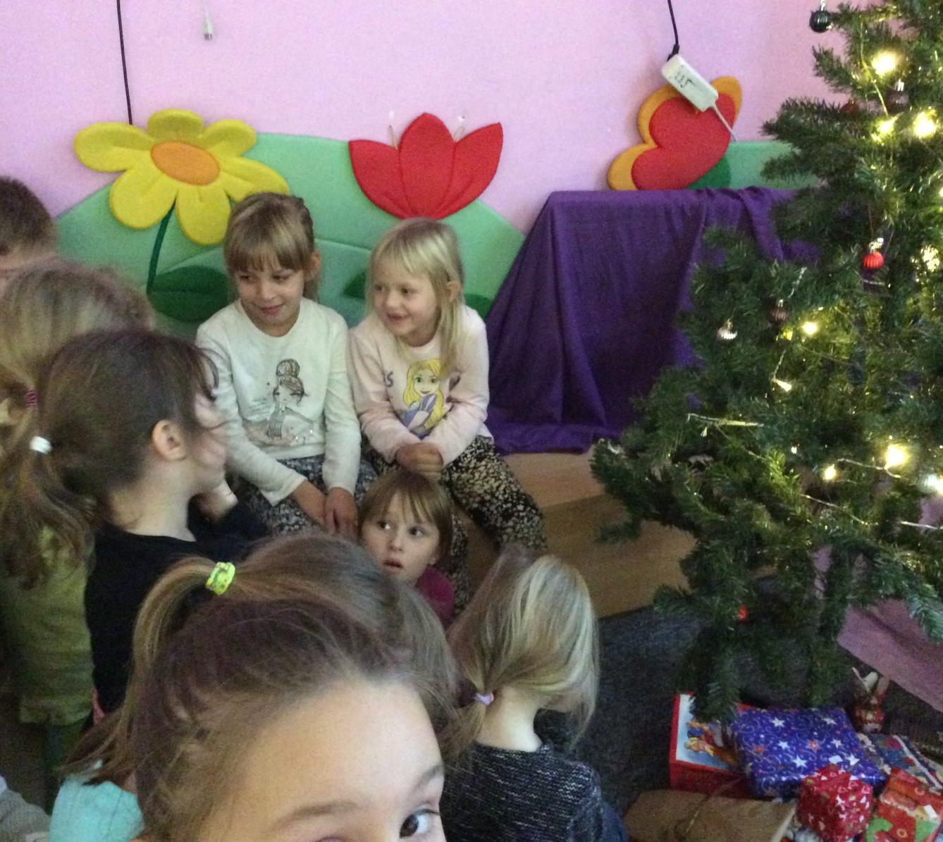 Prosinec 2. oddělelení - 35