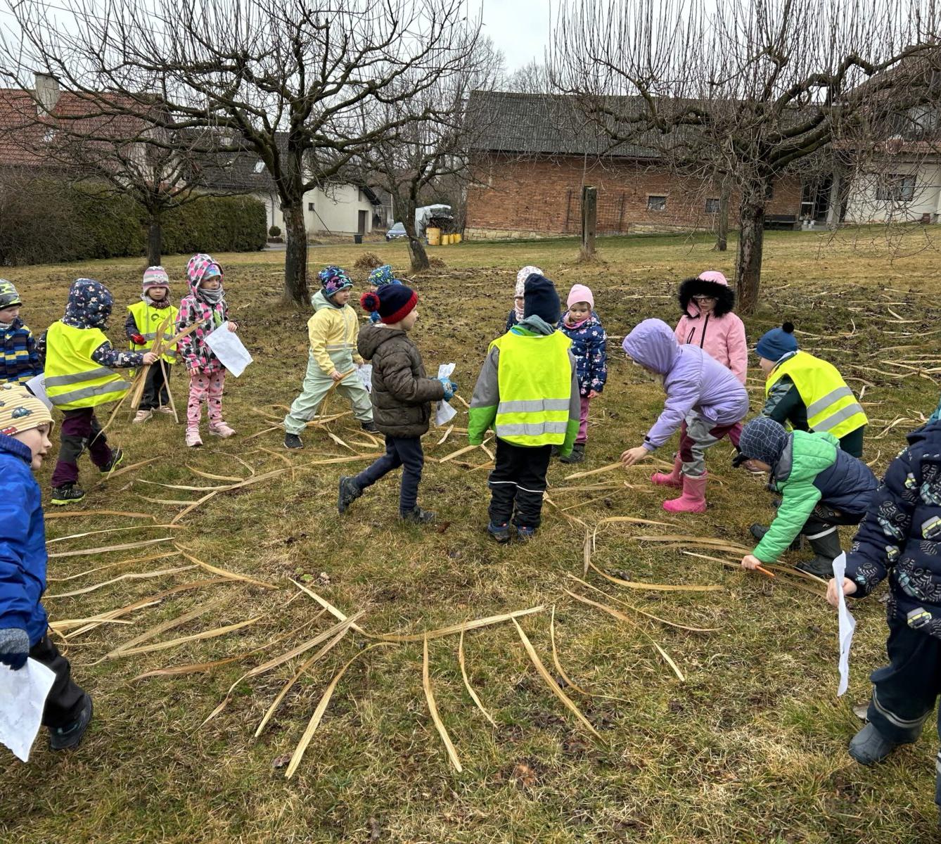 SOVIČKY: ,,O ZAKLETÝCH STROMECH, PŘIŠLO JARO DO VSI" - 42