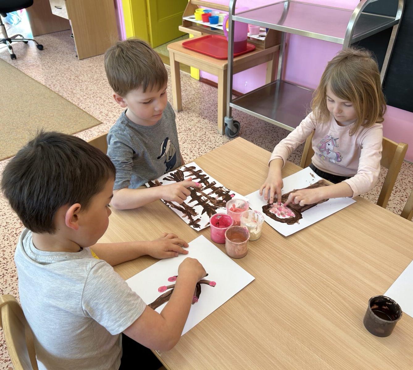 SOVIČKY: ,,O ZAKLETÝCH STROMECH, PŘIŠLO JARO DO VSI" - 47