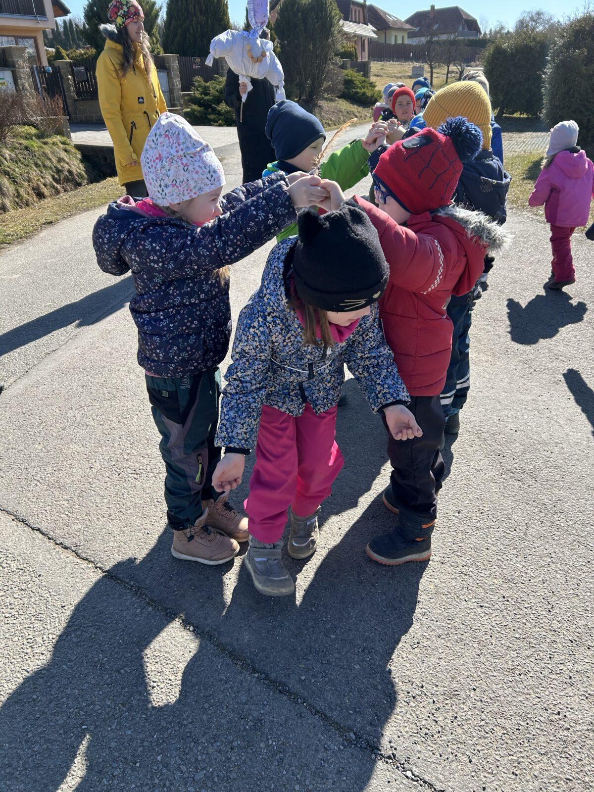 VYNÁŠENÍ MORENY - 11