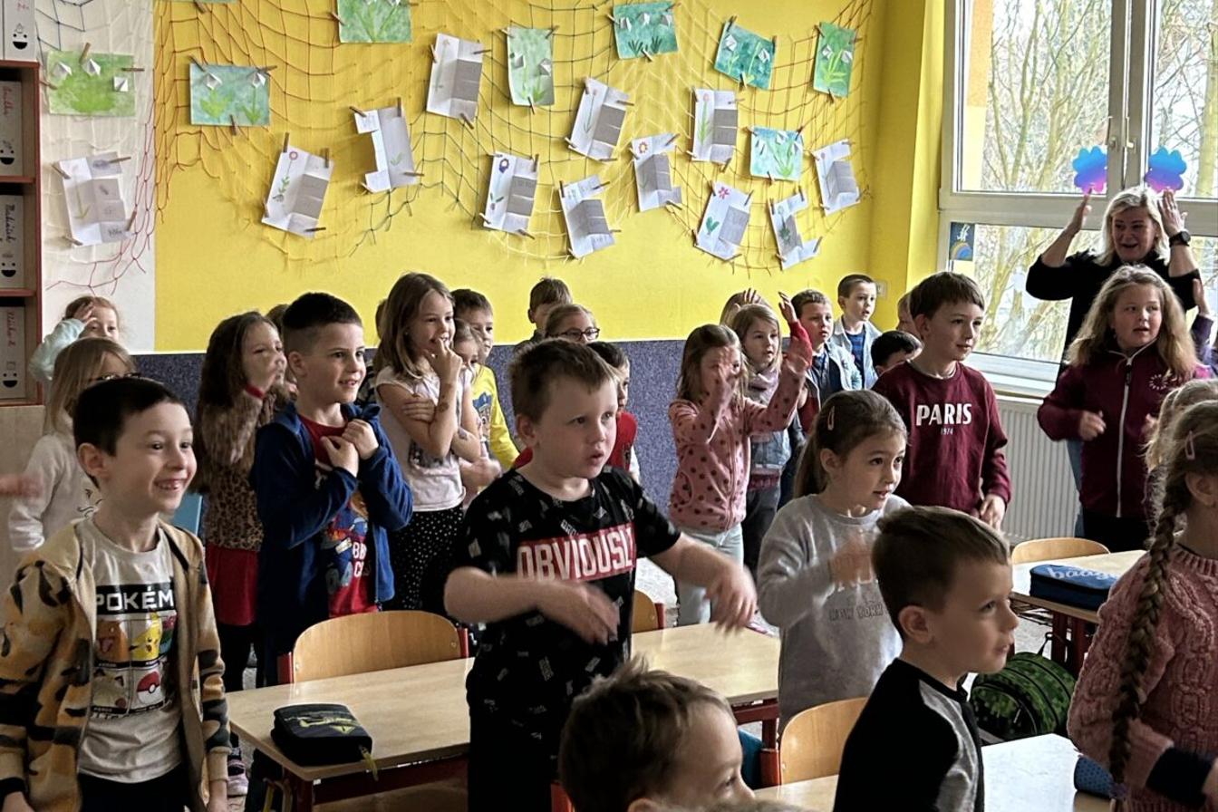 PŘEDŠKOLÁCI: NÁVŠTĚVA ZŠ