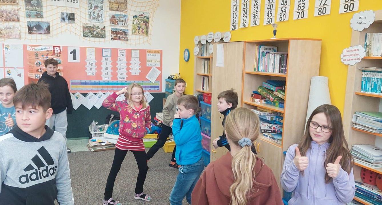 4. třída a Dobronuati - 2