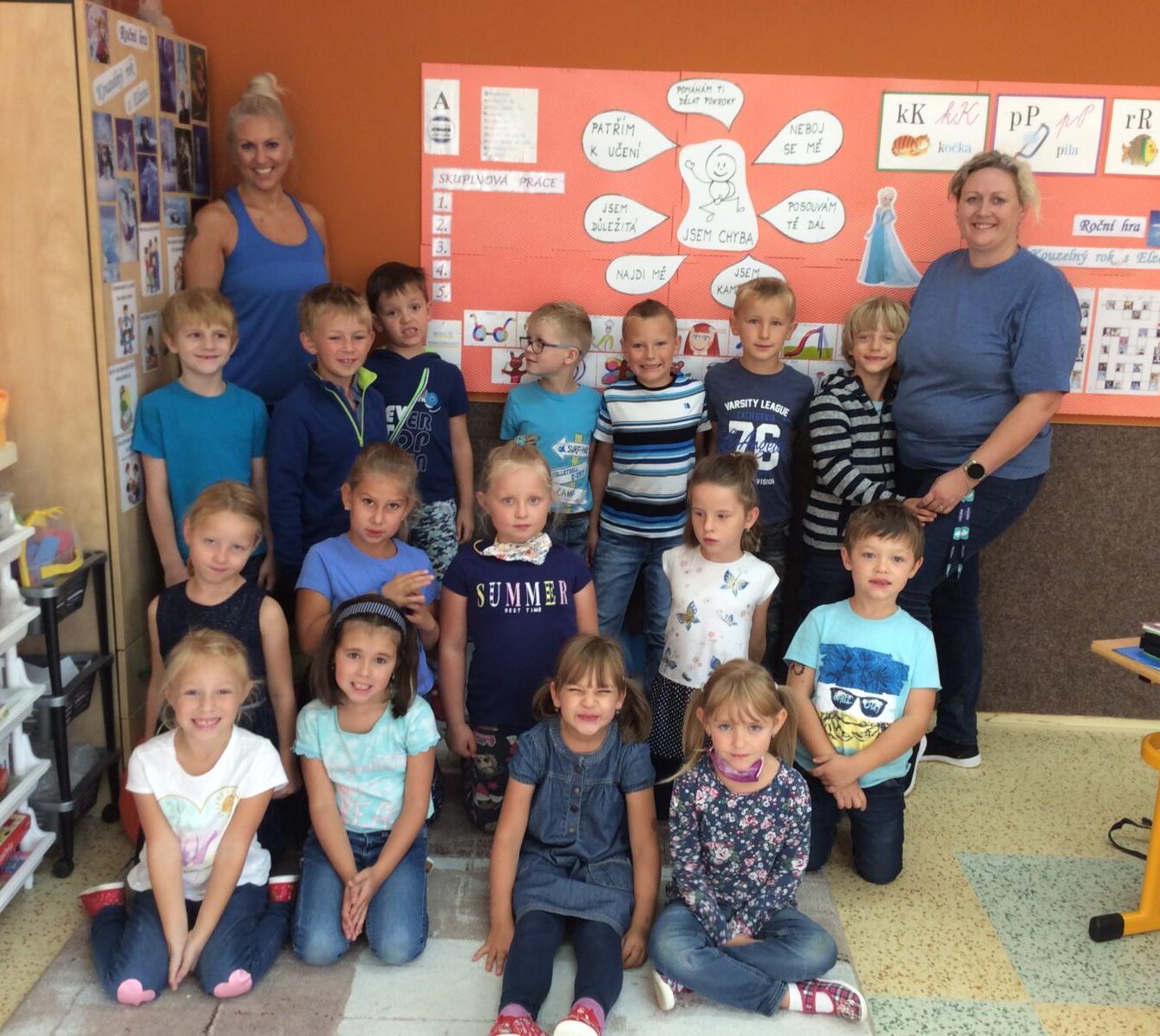 BAREVNÝ TÝDEN - MODRÝ PÁTEK - 2