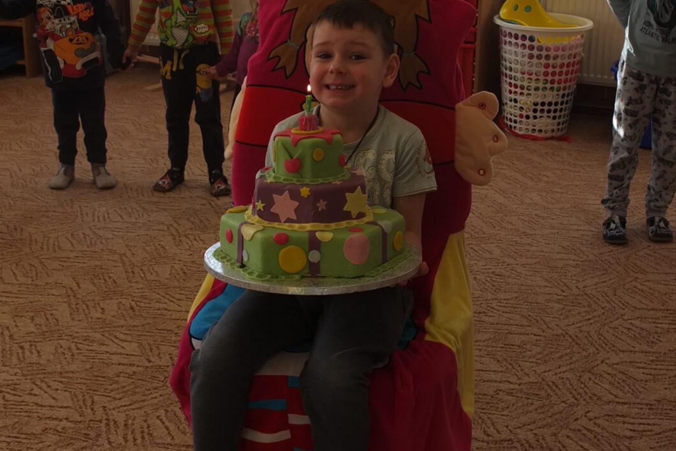 Olík má narozeniny