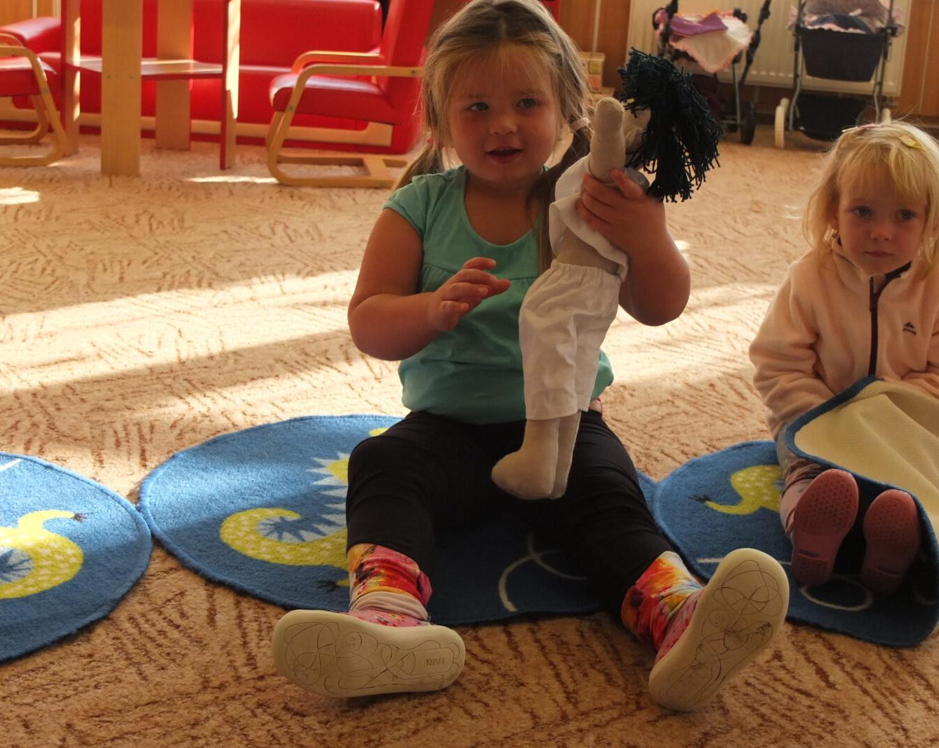 Človíček se představuje 1 - 7