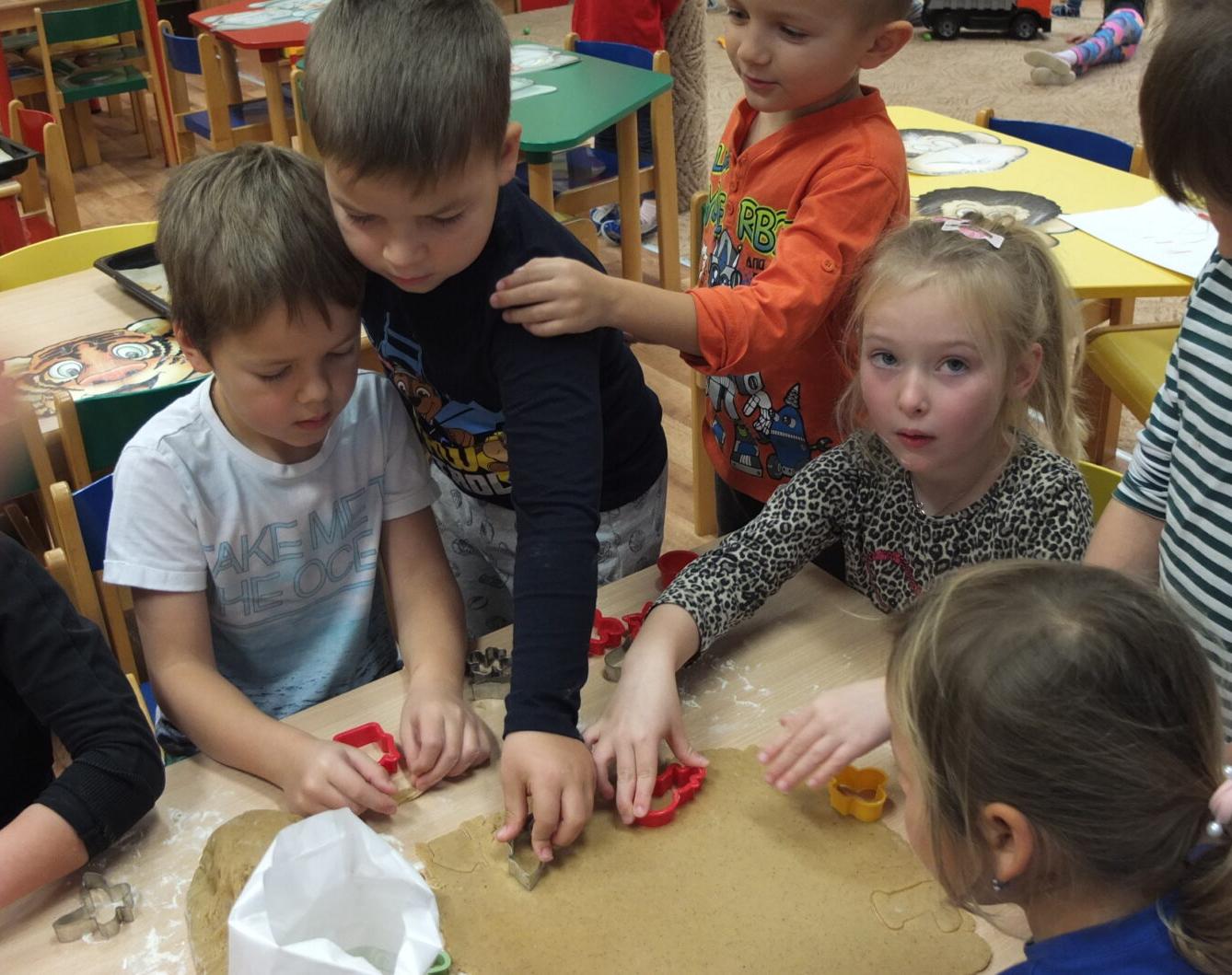 Pečení perníčků - 16