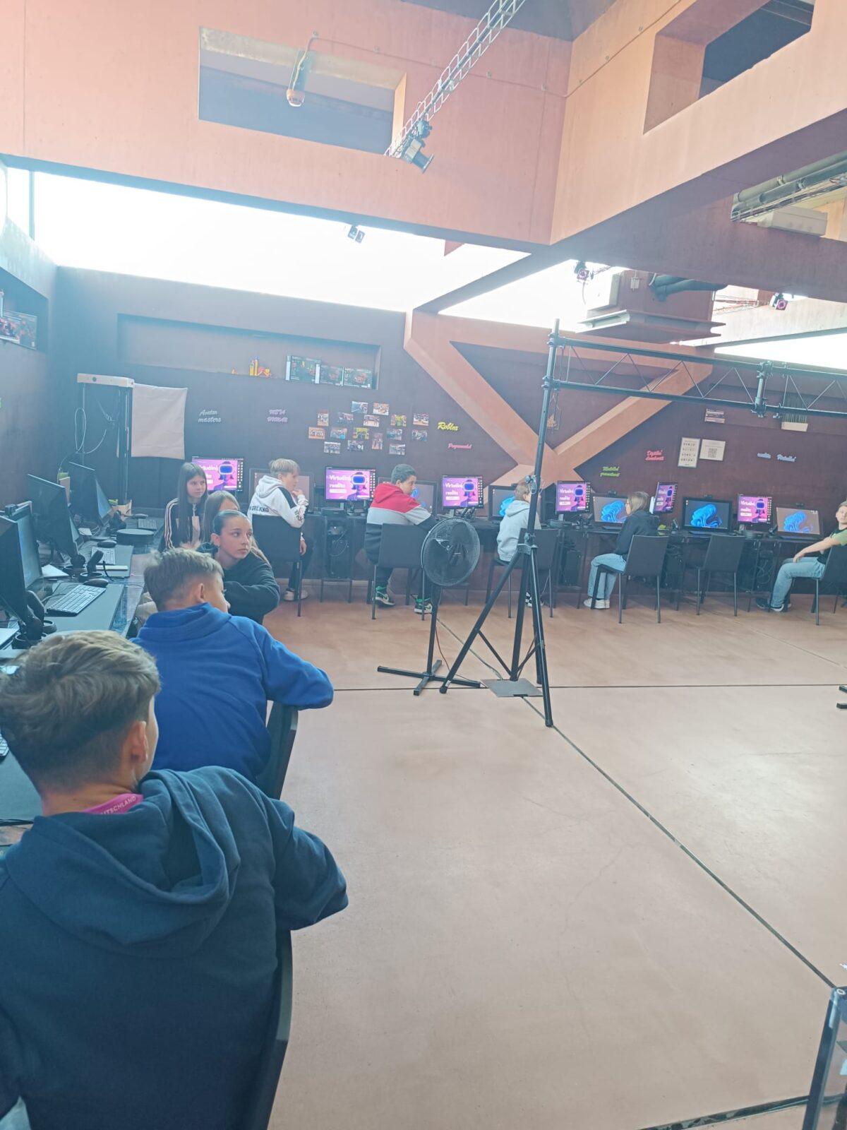 Sféra Pardubice II. stupeň - 19