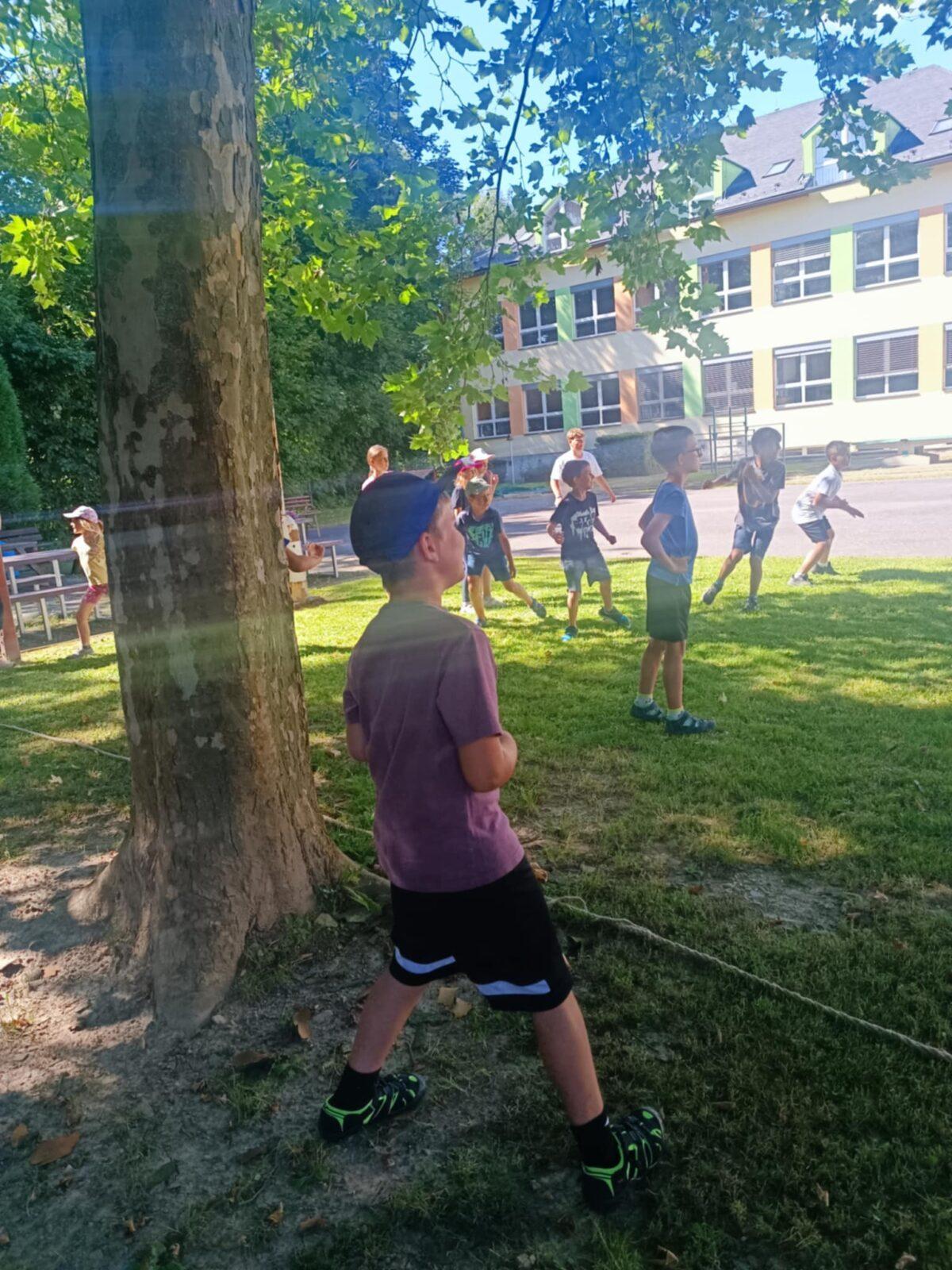 Týden plný zábavy II - úterý - 22