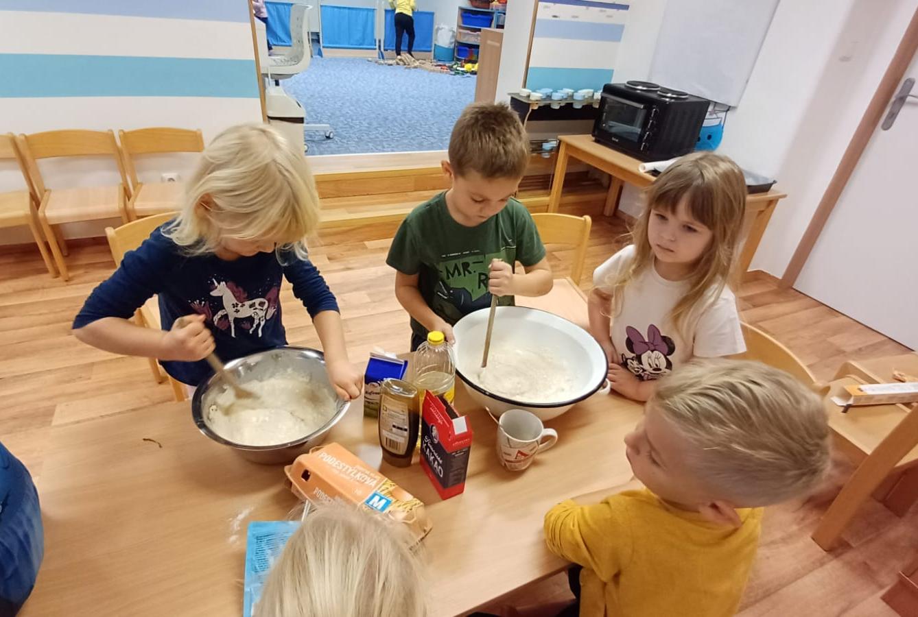 pečení pavučinkové buchty - 14