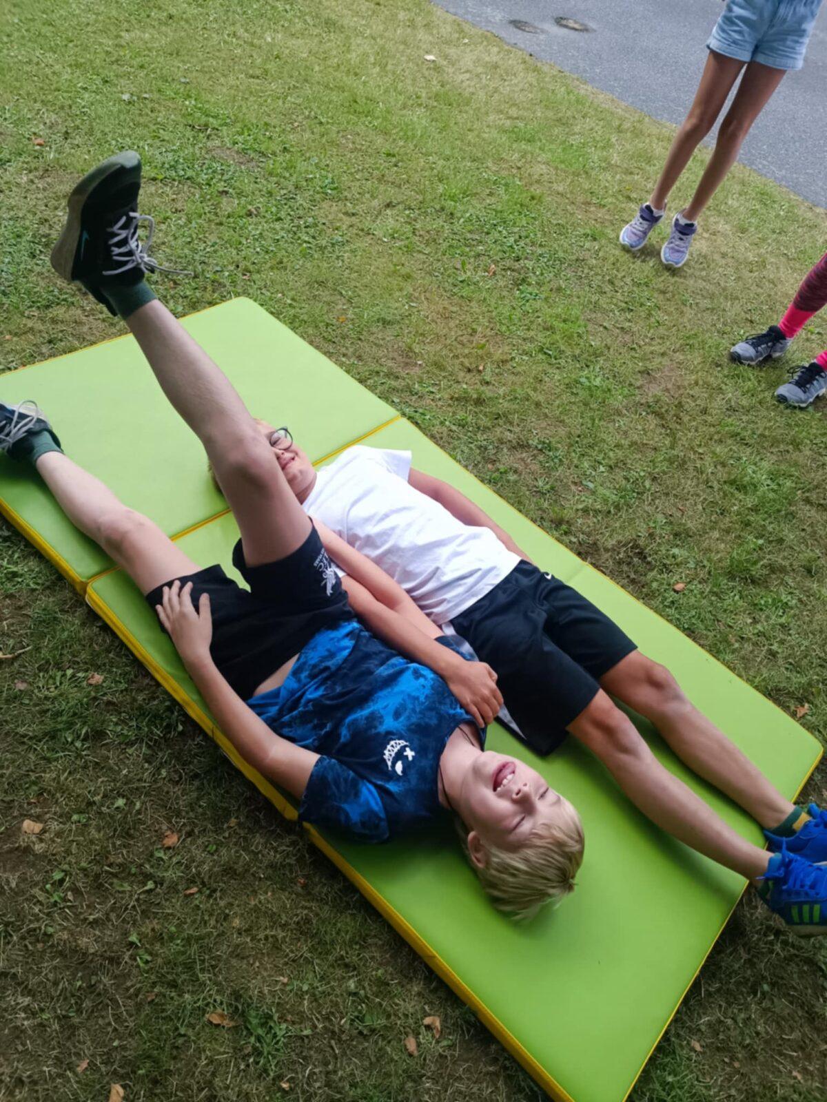 TÝDEN PLNÝ ZÁBAVY II - pátek - 47