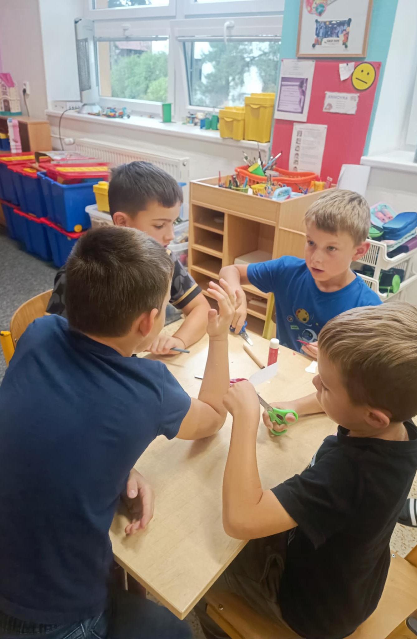 ŠKOLNÍ DRUŽINA - 2. ODDĚLENÍ -PODZIM - 85