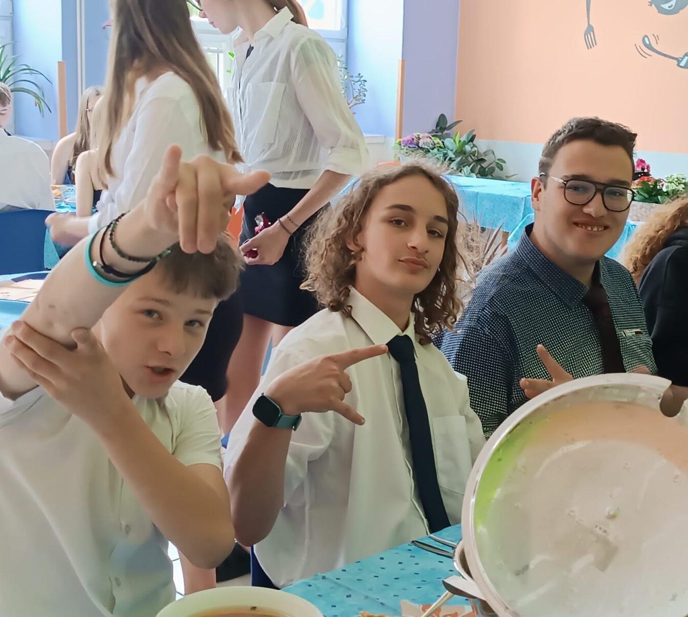 Slavnostní oběd 9. B - 11