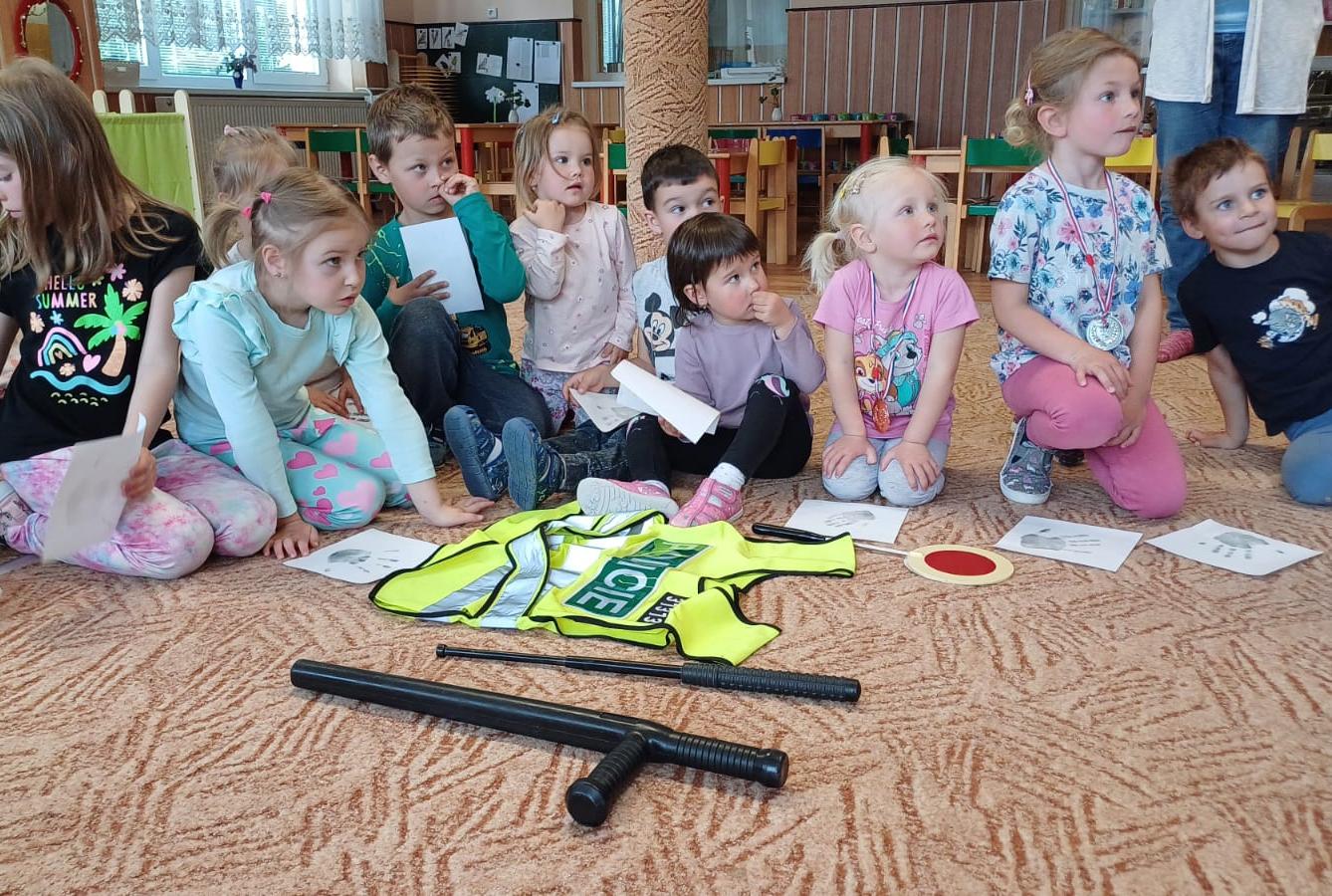 návštěva policie - 15