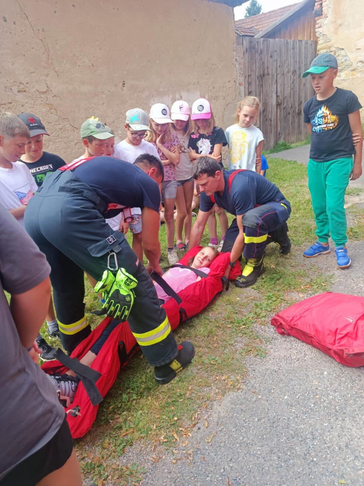 TÝDEN PLNÝ ZÁBAVY II - čtvrtek - 71