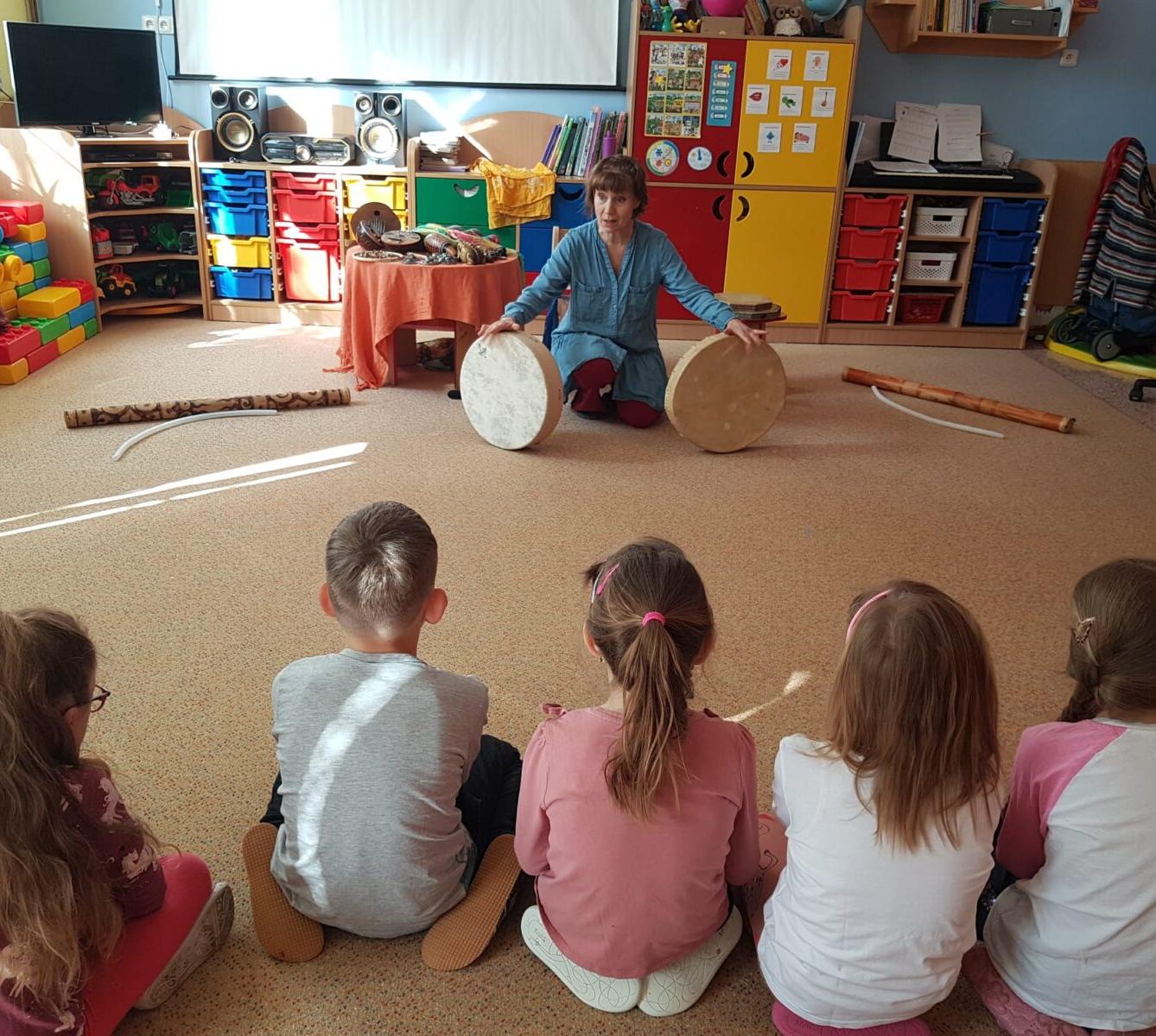 SOVIČKY: ,,MUZIKOTERAPIE" - 30