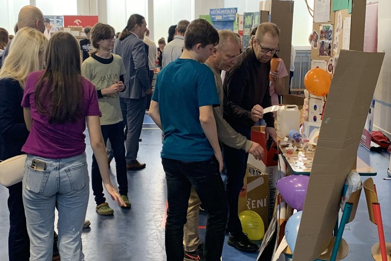 Hledáme nejlepšího mladého chemika- projekty