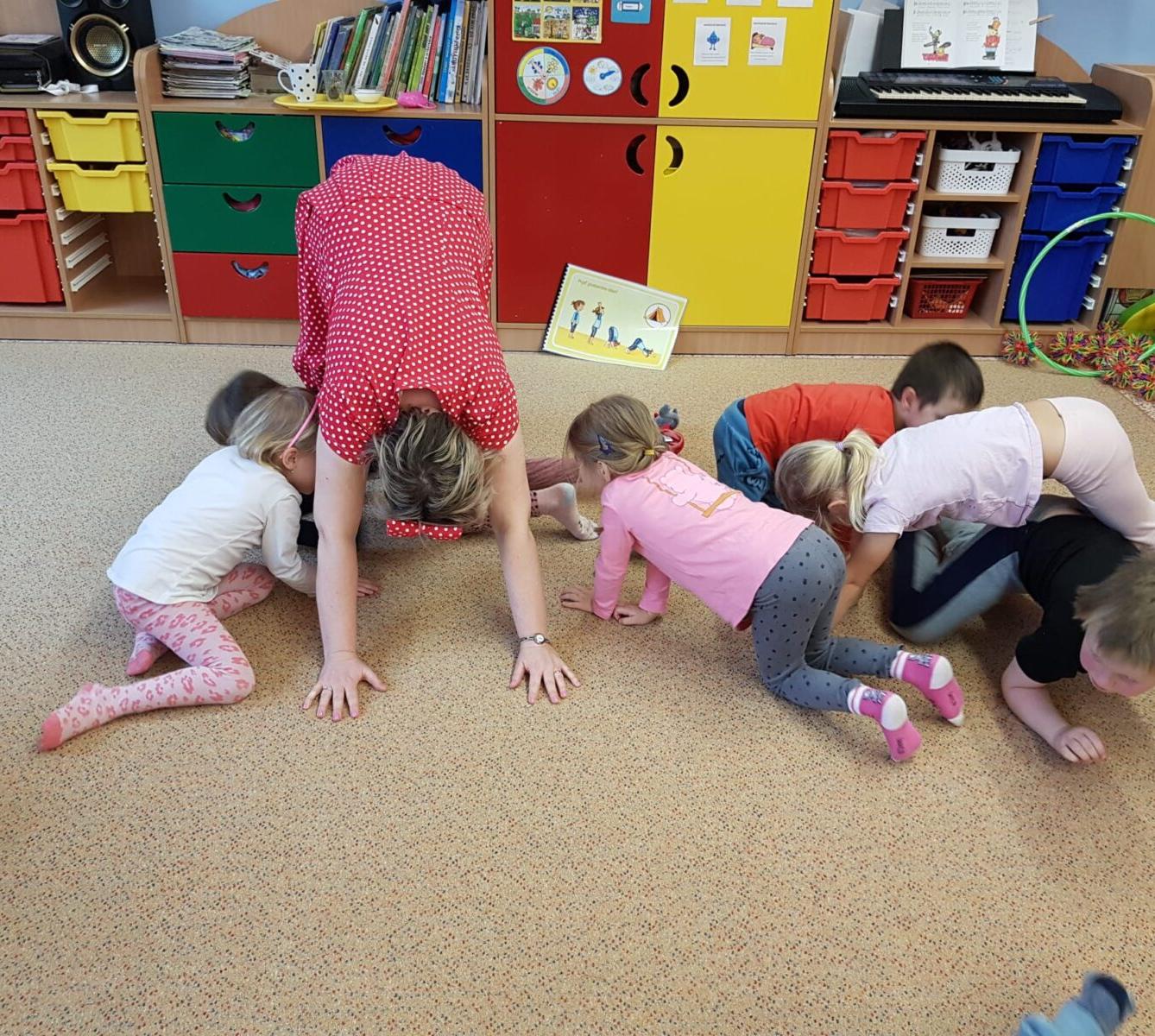 JÓGA S KOČIČKOU SALAMBOU - 23