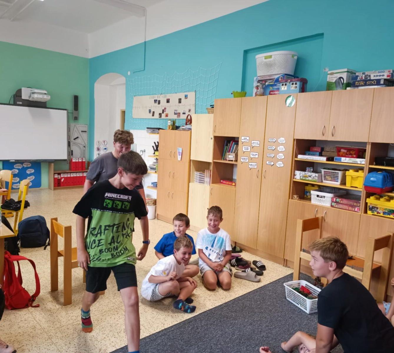 TÝDEN PLNÝ ZÁBAVY II - čtvrtek - 76